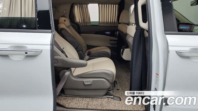 Kia Carnival 4세대 Signature, 2023 12