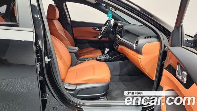 Kia The / новый New K3 2세대 Prestige, 2024 11