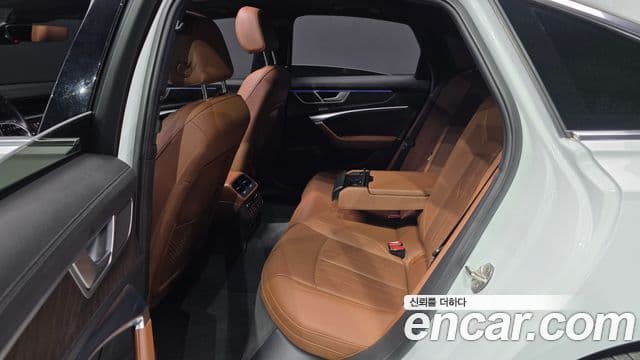 Audi A6 (C8) Premium, 2023 12