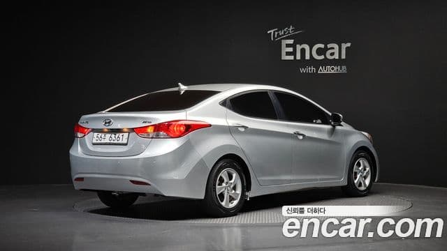 Hyundai Avante MD Luxury, 2012 2