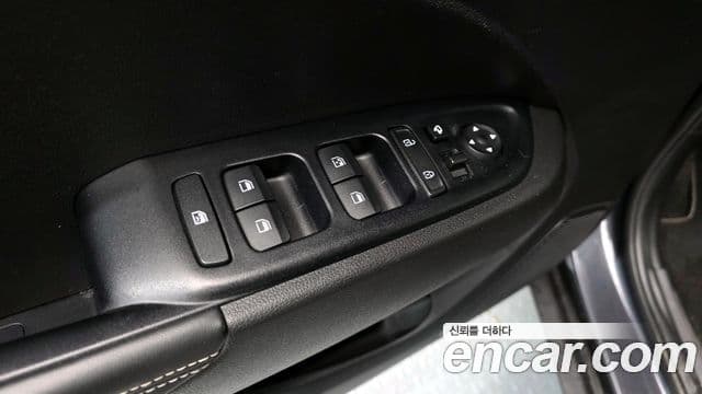 Hyundai Venue 1.6 Flux, 2021 11