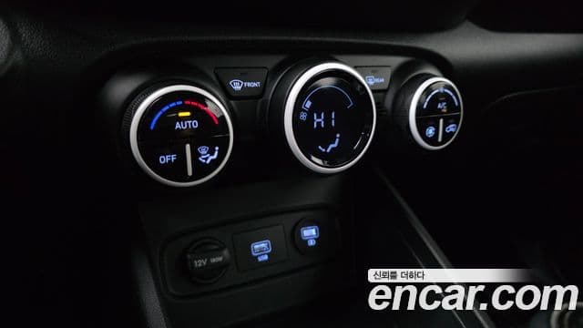 Hyundai Venue 1.6 Flux, 2021 16