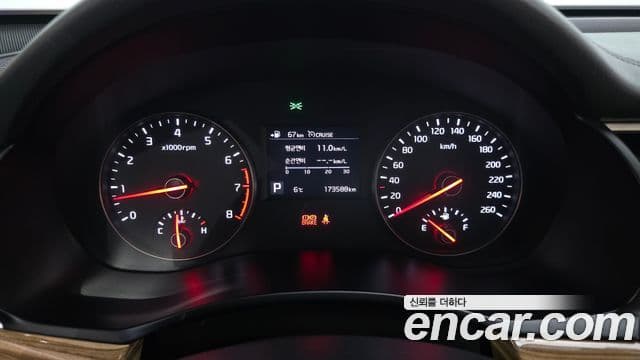 Kia All New K7 Noblesse, 2017 8