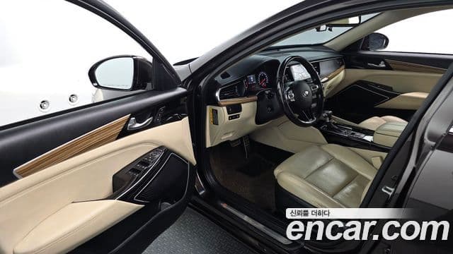 Kia All New K7 Noblesse, 2017 11