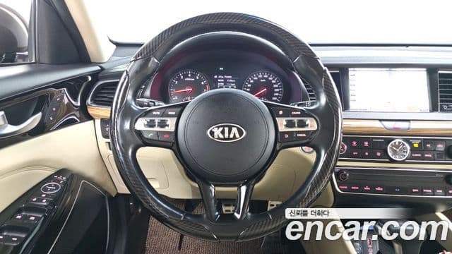 Kia All New K7 Noblesse, 2017 13