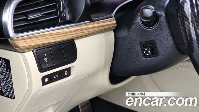 Kia All New K7 Noblesse, 2017 16