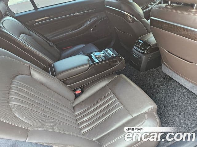 Genesis EQ900 Luxury, 2016 9