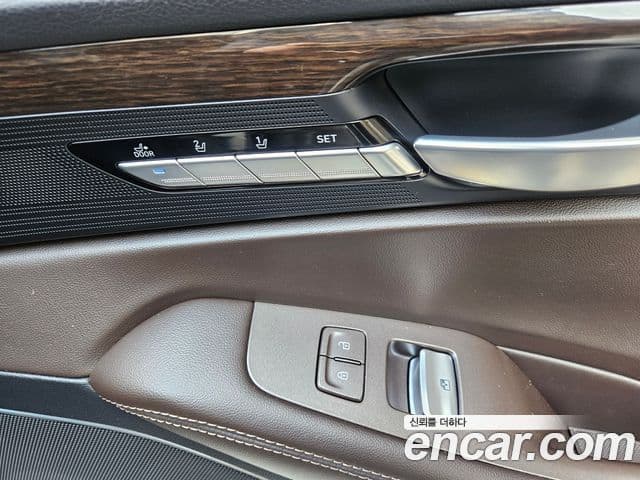 Genesis EQ900 Luxury, 2016 12