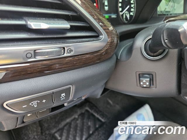 Genesis EQ900 Luxury, 2016 13