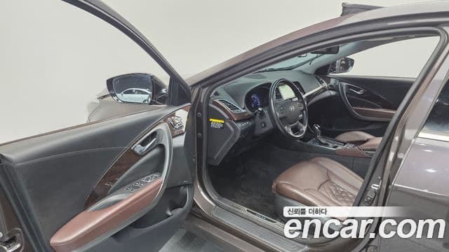 Hyundai Aslan Exclusive, 2016 11