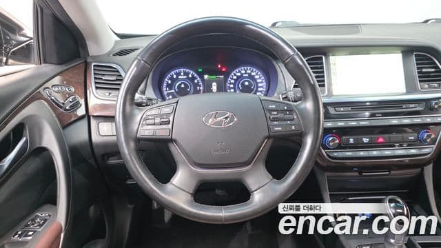 Hyundai Aslan Exclusive, 2016 13