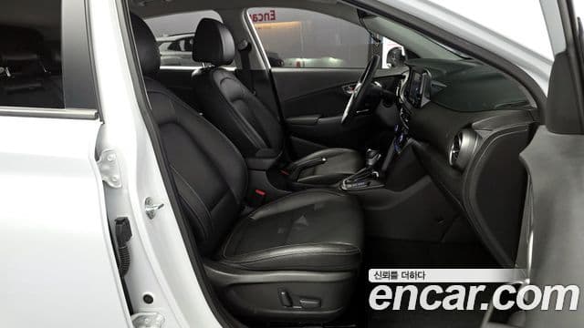 Hyundai Kona Premium, 2020 11