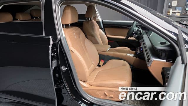 Hyundai Grandeur гибрид (GN7) Premium, 2025 12