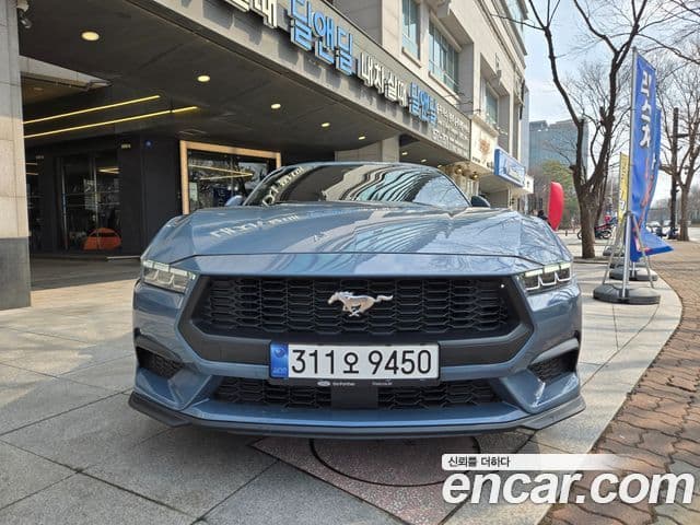 Ford Mustang 7세대 2.3 EcoBoost Premium купе, 2024 3