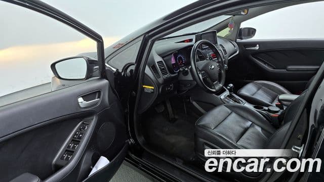 Kia K3 Trendy, 2014 10