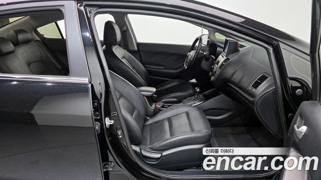 Kia K3 Trendy, 2014 11