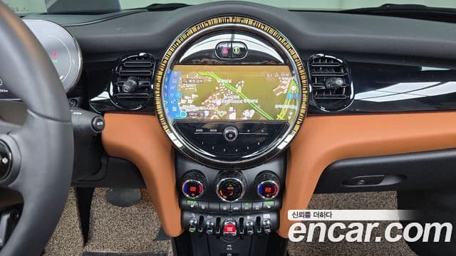 Mini Cooper S кабриолет 3세대, 2024 16