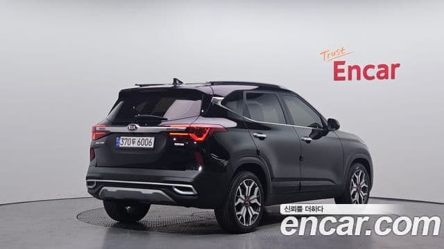 Kia Seltos Signature, 2022 2