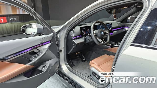 BMW 5시리즈 (G60) 530e M Sport, 2025 11