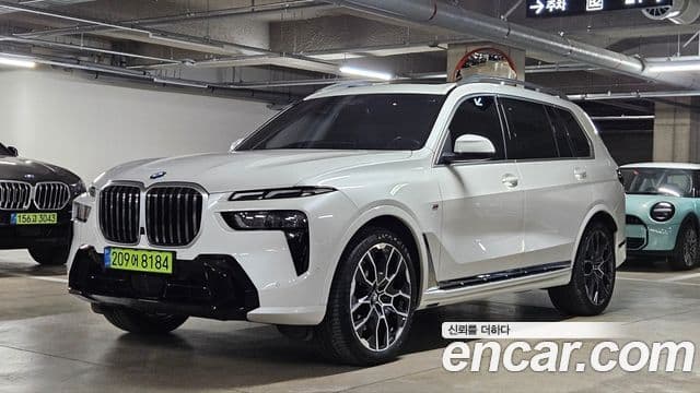 BMW X7 (G07) xDrive 40i M Sport 6인승, 2024 1