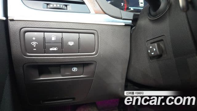 Genesis G80 Premium Luxury, 2018 16