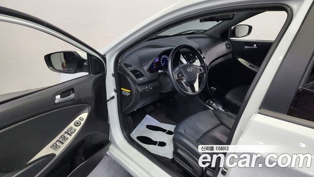 Hyundai Accent(новый кузов / новое поколение) Modern, 2019 10