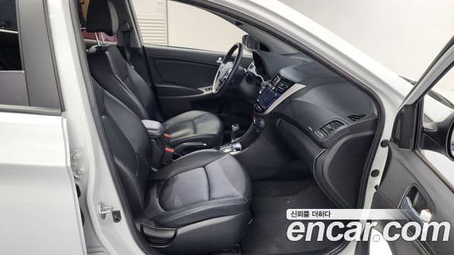 Hyundai Accent(новый кузов / новое поколение) Modern, 2019 13