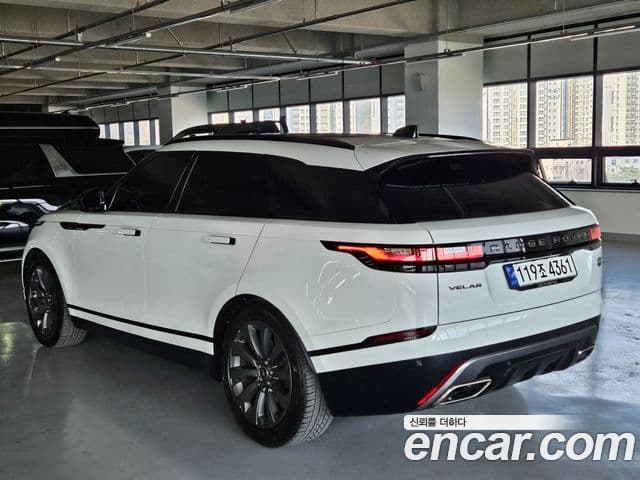 Land Rover Range Rover Velar 3.0 P400 R-Dynamic SE, 2023 4