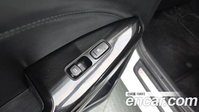 Kia K7 Premier 3.0 LPI Trendy(арендный автомобиль), 2020 19