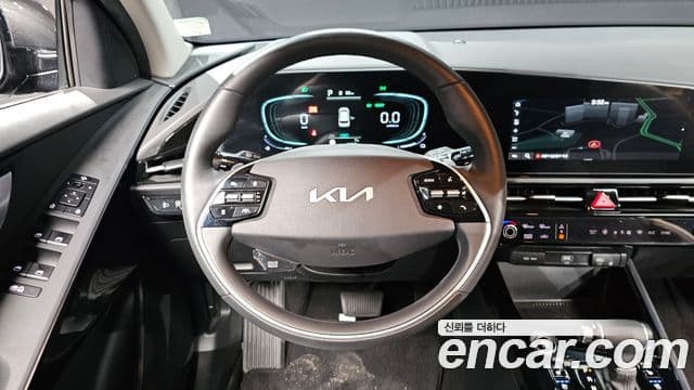 Kia D All New Niro Prestige, 2022 13