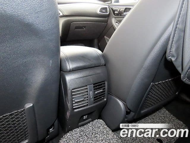 Infiniti Q30 Premium, 2018 16