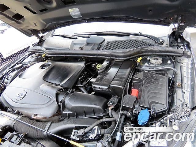 Infiniti Q30 Premium, 2018 19