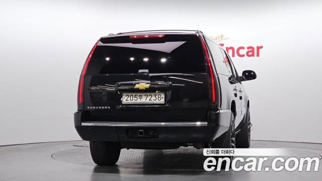 Chevrolet Suburban, 2013 4