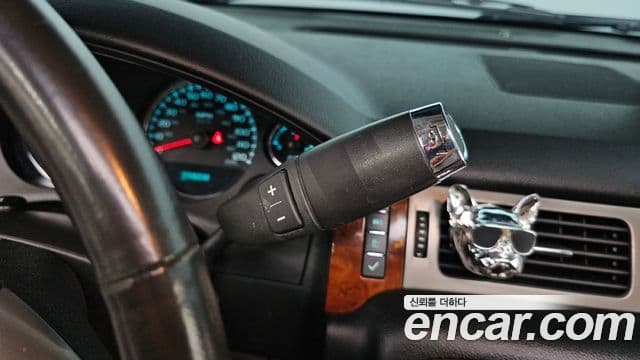 Chevrolet Suburban, 2013 9