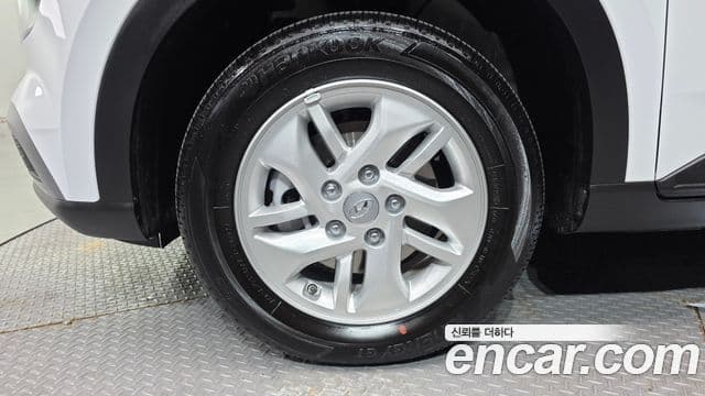 Hyundai Venue 1.6 Modern Plus, 2022 все фото