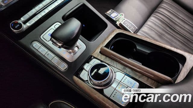 Genesis G90 Prestige, 2021 9