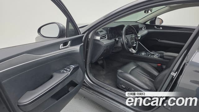 Kia K5 3세대 Trendy, 2022 10