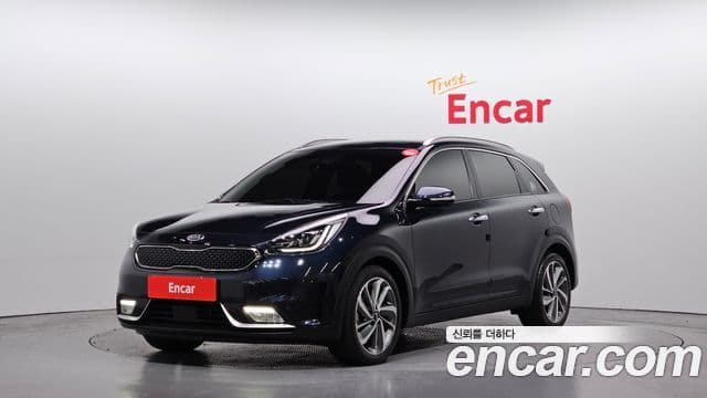 Kia Niro Noblesse, 2018 1