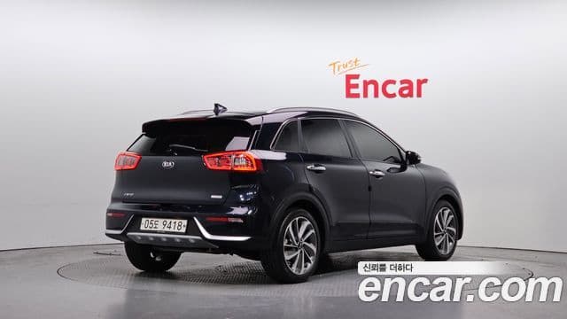 Kia Niro Noblesse, 2018 2