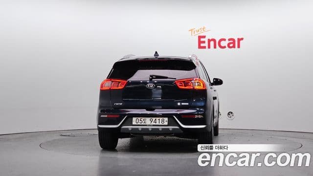 Kia Niro Noblesse, 2018 4