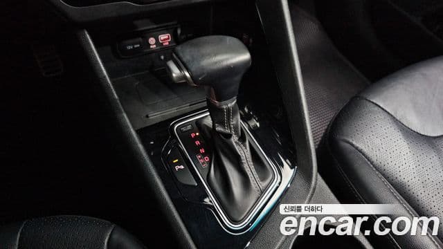 Kia Niro Noblesse, 2018 9