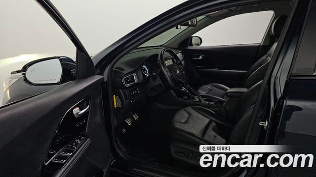 Kia Niro Noblesse, 2018 10