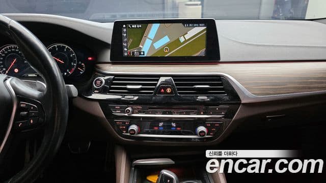 BMW 5시리즈 (G30) 520d xDrive M Sport Plus, 2018 17