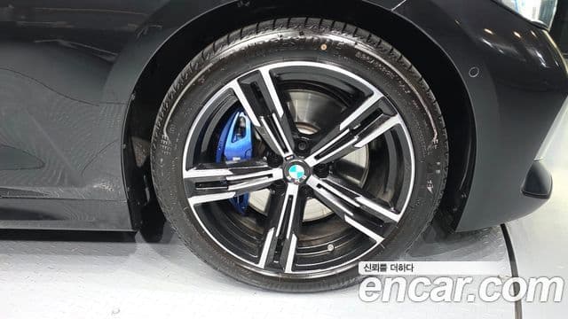 BMW 3시리즈 (G20) 320i M Sport, 2025 все фото