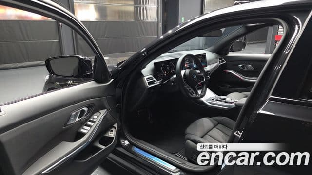 BMW 3시리즈 (G20) 320i M Sport, 2025 10