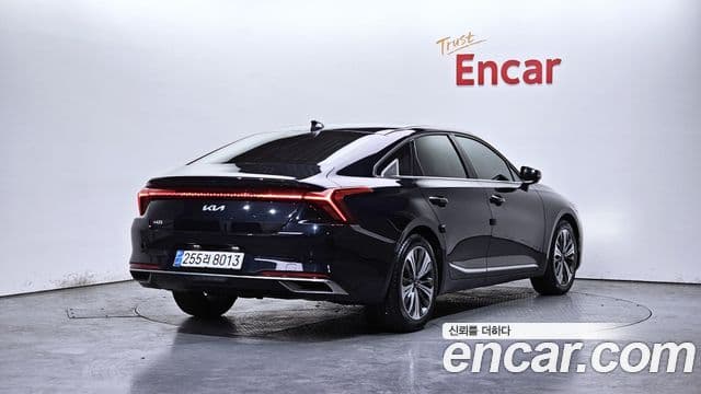 Kia K8 Signature, 2022 2