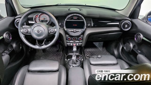 Mini Cooper D 3세대, 2017 7