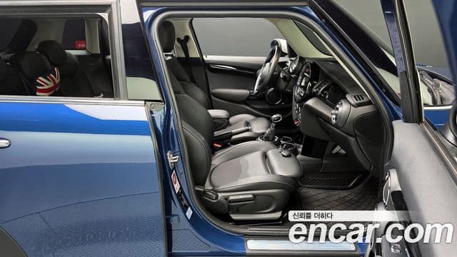 Mini Cooper D 3세대, 2017 10