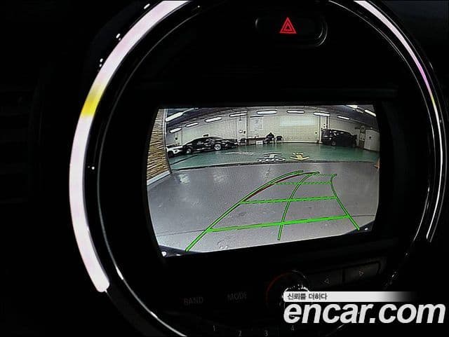 Mini Cooper D 3세대, 2015 12