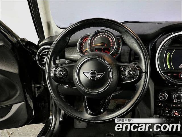 Mini Cooper D 3세대, 2015 16